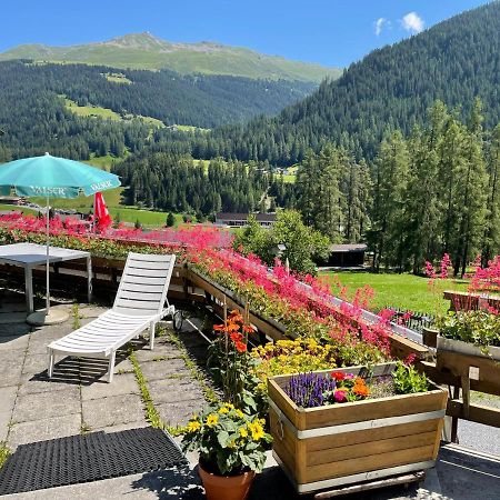 Bnb Guesthouse Lusi Frauenkirch Экстерьер фото